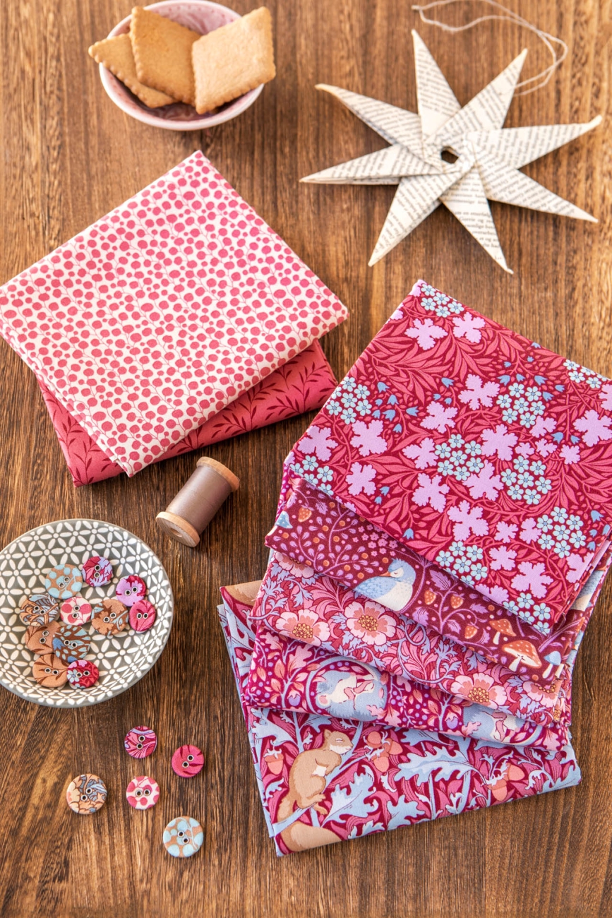 Tilda Patchwork Stoff Baumwolle - Hibernation - Winterrose-Hibiscus